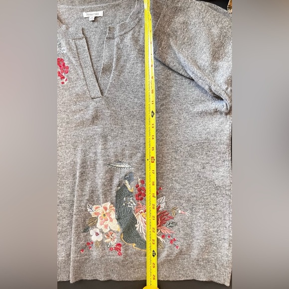 Johnny Was Cashmere Embroidered Japanese Sweater Size XL - Picture 11 of 11